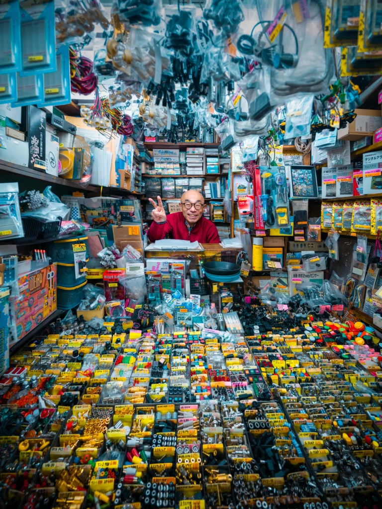 Demas Rusli, Framing the World Between Order and Wonder
