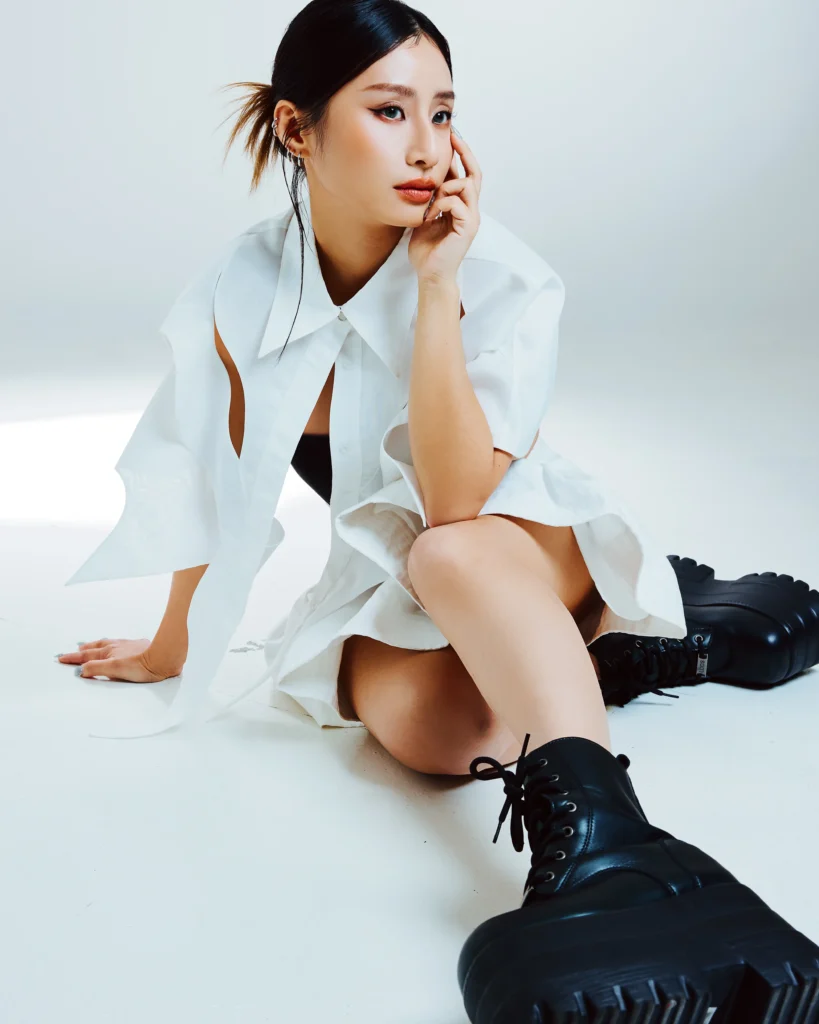 Akiyo, Beyond Influence, Building Something of Her Own